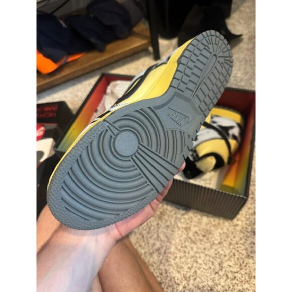 Nike Dunk High 1985 SP "Black Acid Wash" Sneakers - Picture 2 of 4